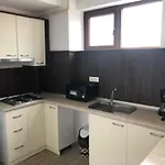 Reyna Aparthotel