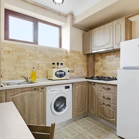 Ξενοδοχείο με διαμερίσματα Reyna