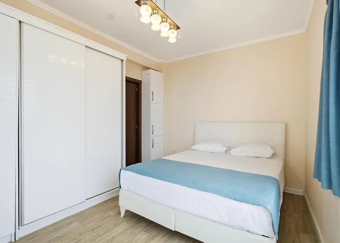 Hotel de apartamente Reyna 3*